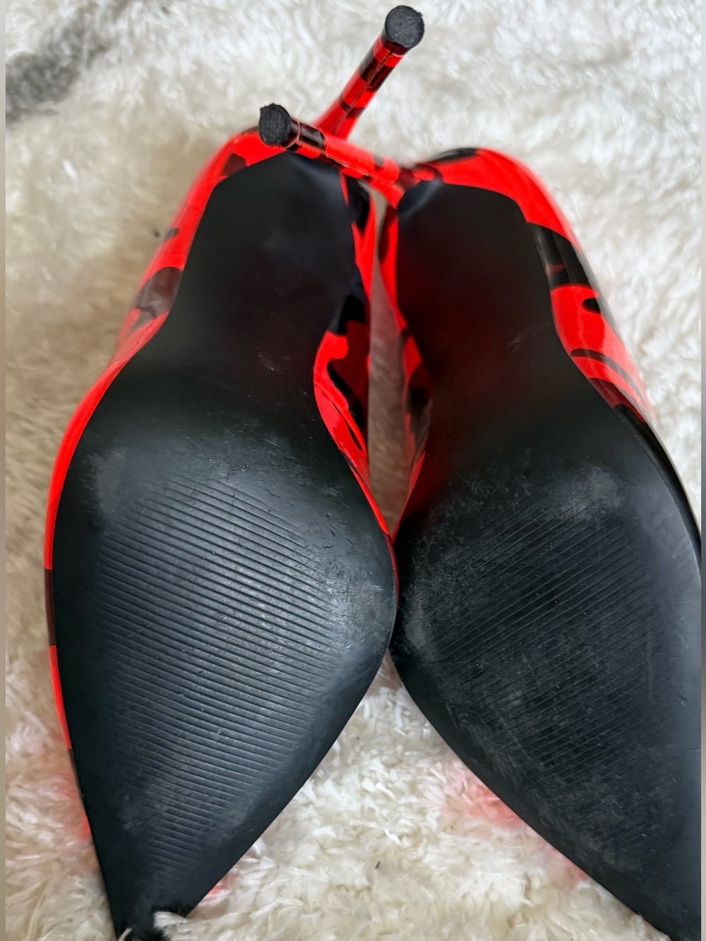 Steve Madden Red and Black Camouflage Patent Pointed-Toe Stiletto Heels - Picture 8 of 9